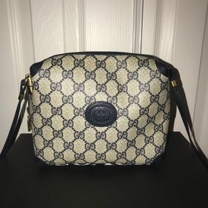 Gucci cross bag